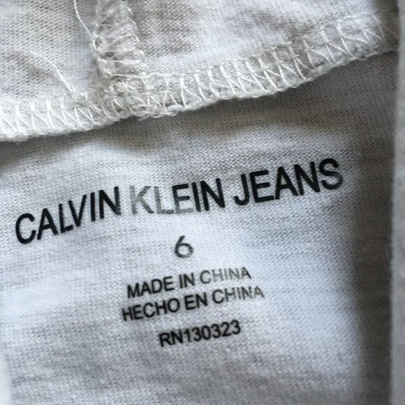 CALVIN KLEIN JEANS Kid’s Gray/White Striped Long Sleeve Tee Size 6 - Picture 3 of 3